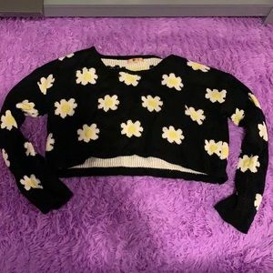 Daisy Sweater Crop Top🌼